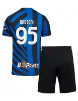 Inter Milan Alessandro Bastoni #95 Hjemmedraktsett Barn 2024-25 Korte ermer (+ bukser)